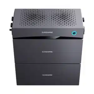 Kompakter Sunshare Glory Balkonkraftwerk Speicher in Grau mit leuchtendem blauen LED-Statusring auf der Oberseite.